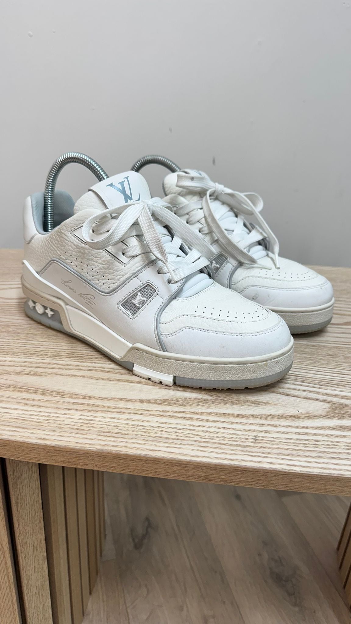 Louis Vuitton White Monochrome Trainers – EU 38 / UK 5