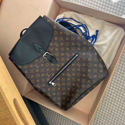 Louis Vuitton Palk Brown Monogram Backpack