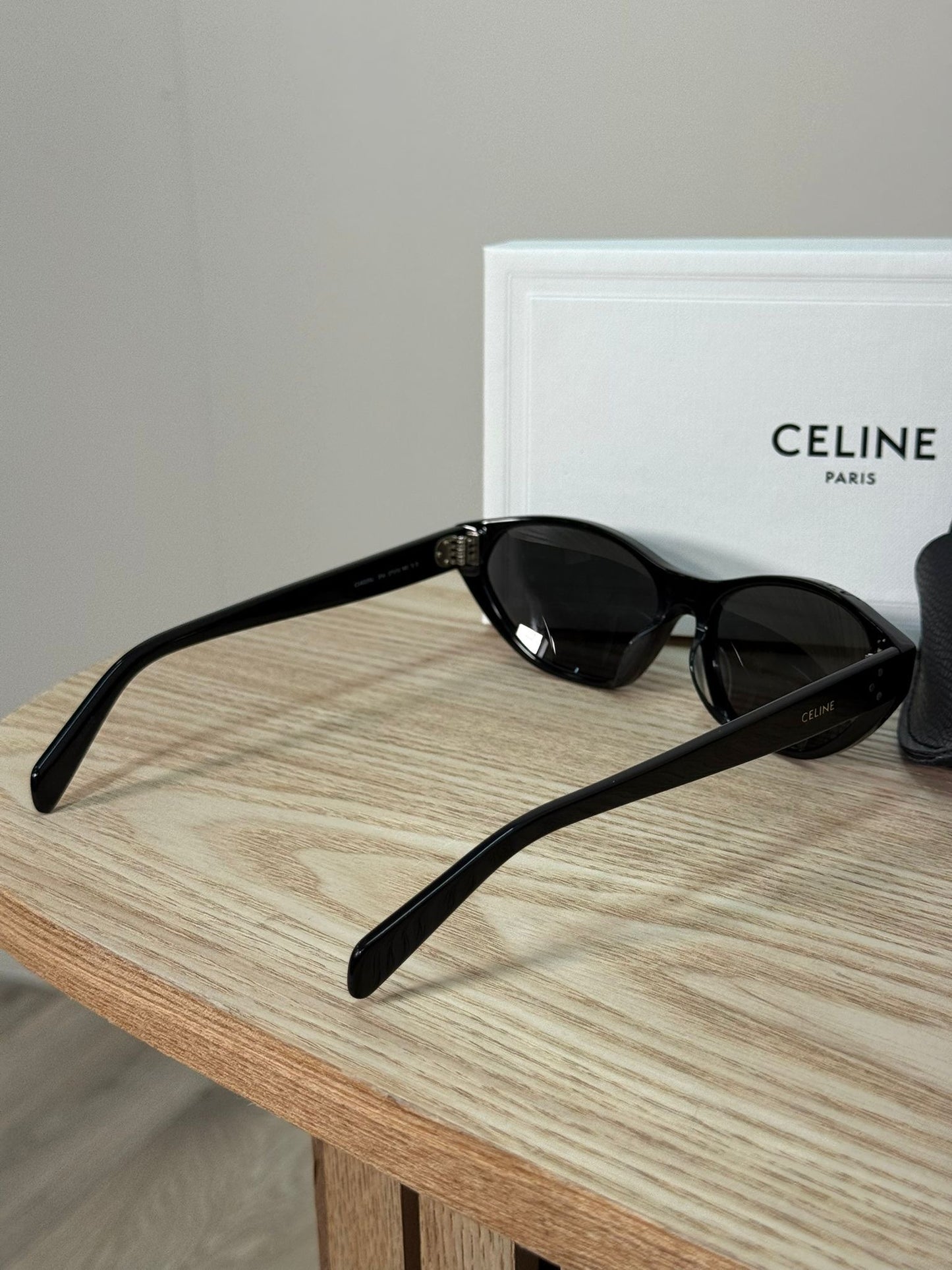 Celine Black Logo Round Slim Curved Sunglasses - One Size