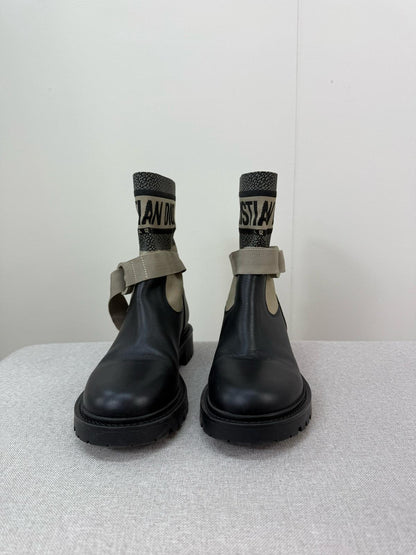 Dior D-Major Black Shiny Calfskin Boots - UK 4.5