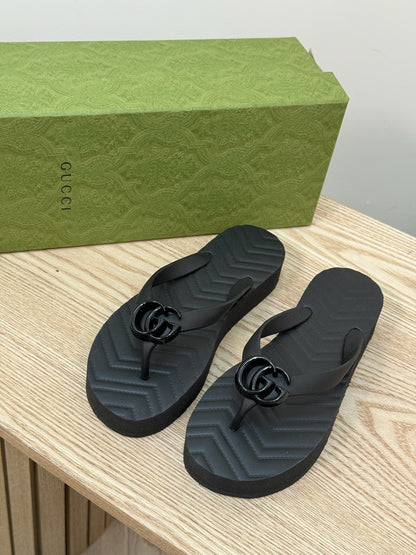 Gucci Black Double G Flip Flops
Brand New In Box UK 2