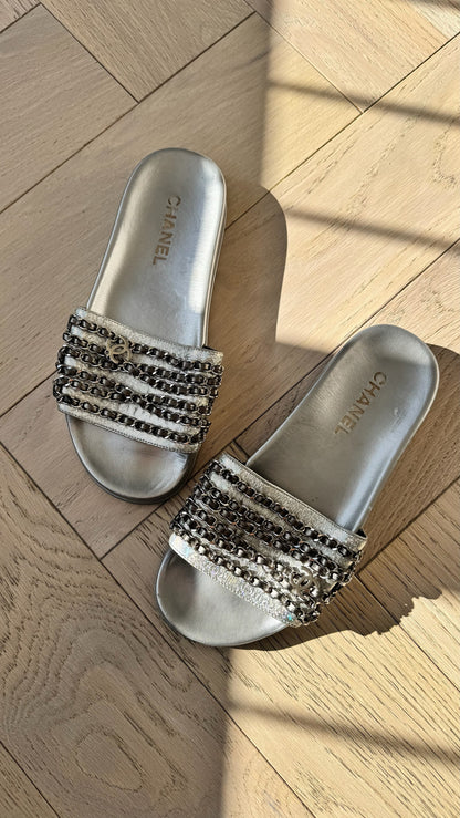 Chanel Silver CC Chainlink Flat Slide Sandals - UK 6