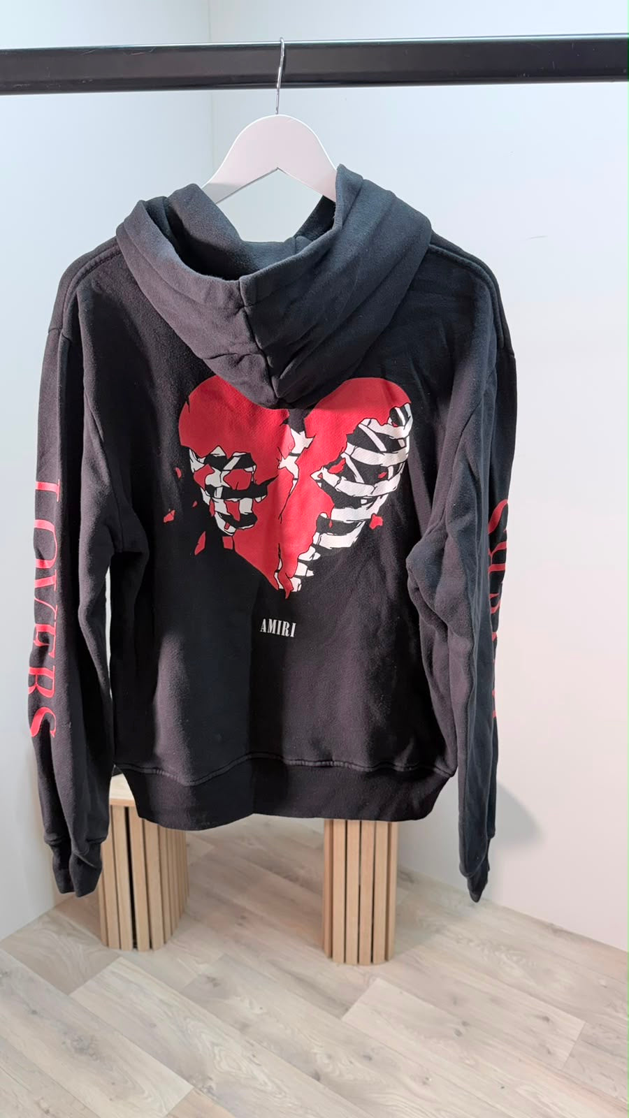 Amiri Black Lovers Logo Hoodie – XS Oversize