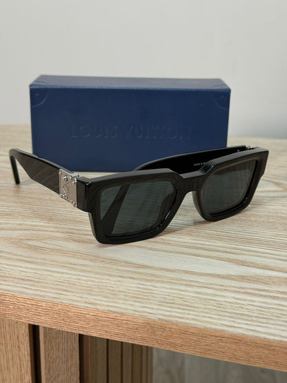 Louis Vuitton Black Silver LV Match Sunglasses - One Size