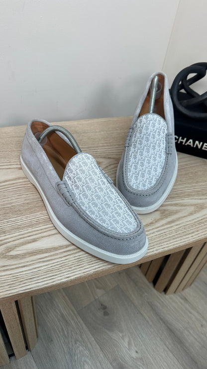 Dior Granville Light Grey Suede Oblique Loafer – UK 8