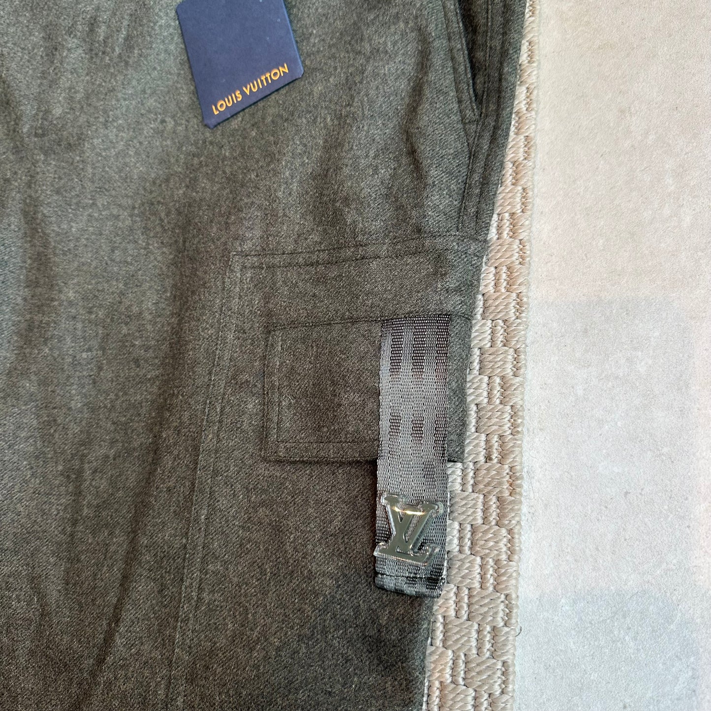 Louis Vuitton Grey Tailored Wool Cargo Trousers , brand new – IT 56