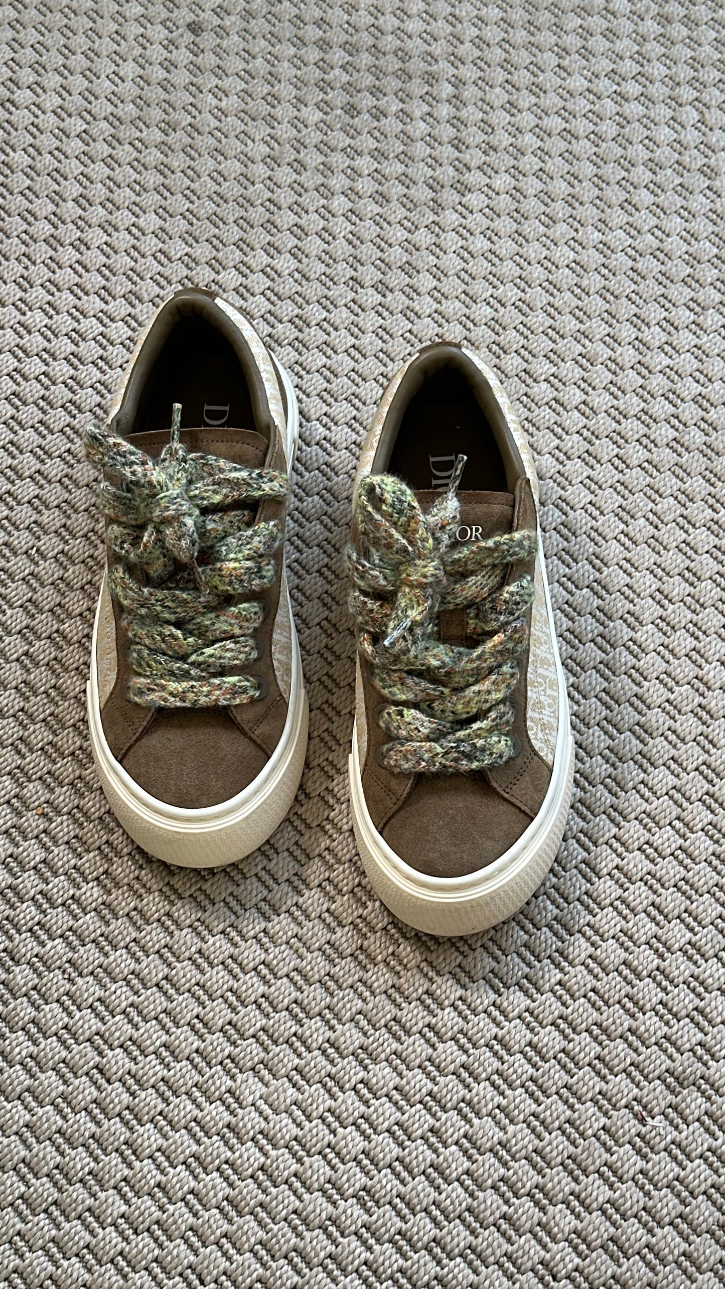 Dior B33 Khaki Oblique Suede Trainers – UK 8