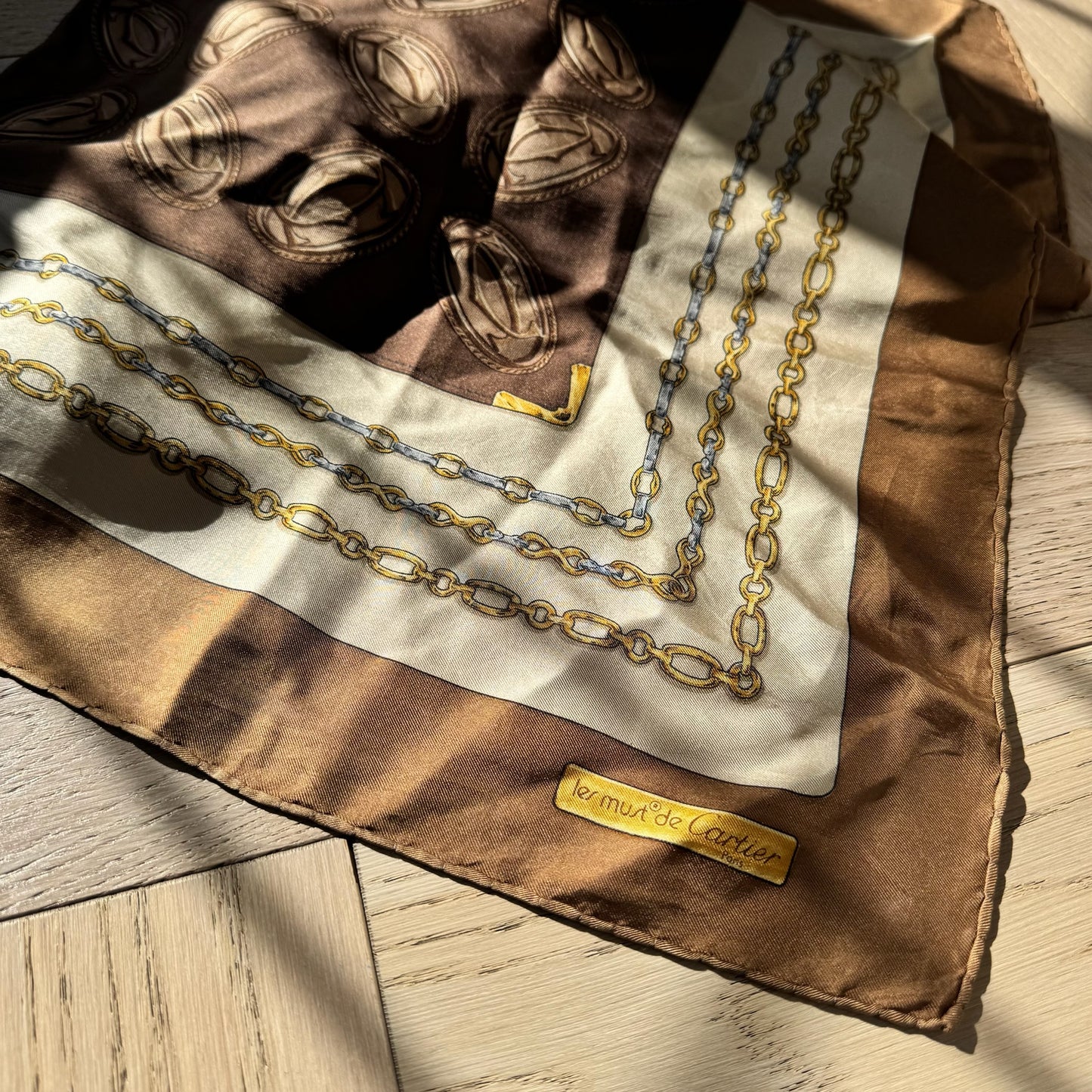 Cartier Les Must De Cartier Chains Interlock Silk Scarf – 84 x 84 cm