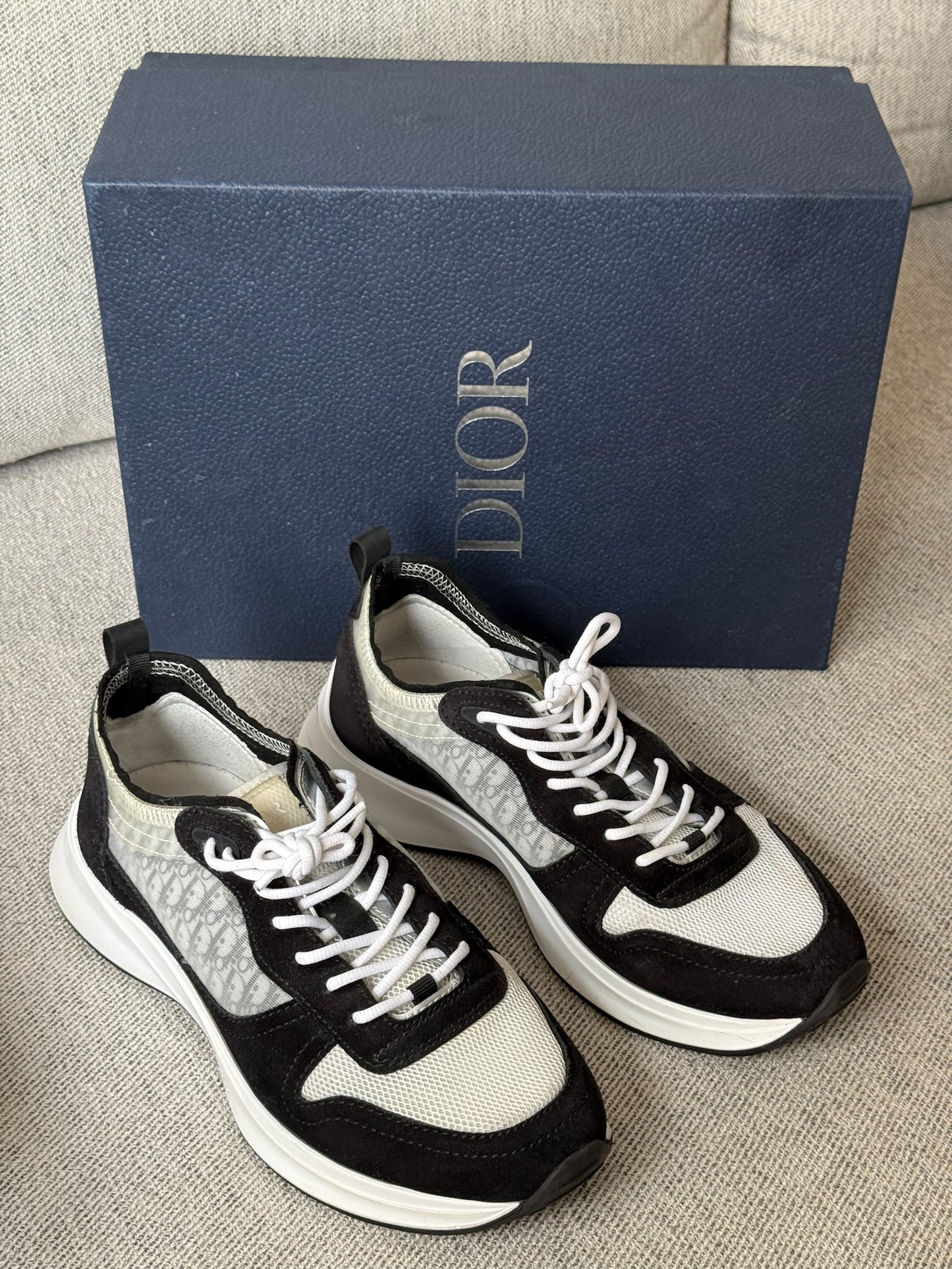 Dior B25 Oblique Black Suede White Trainers - 42/UK8