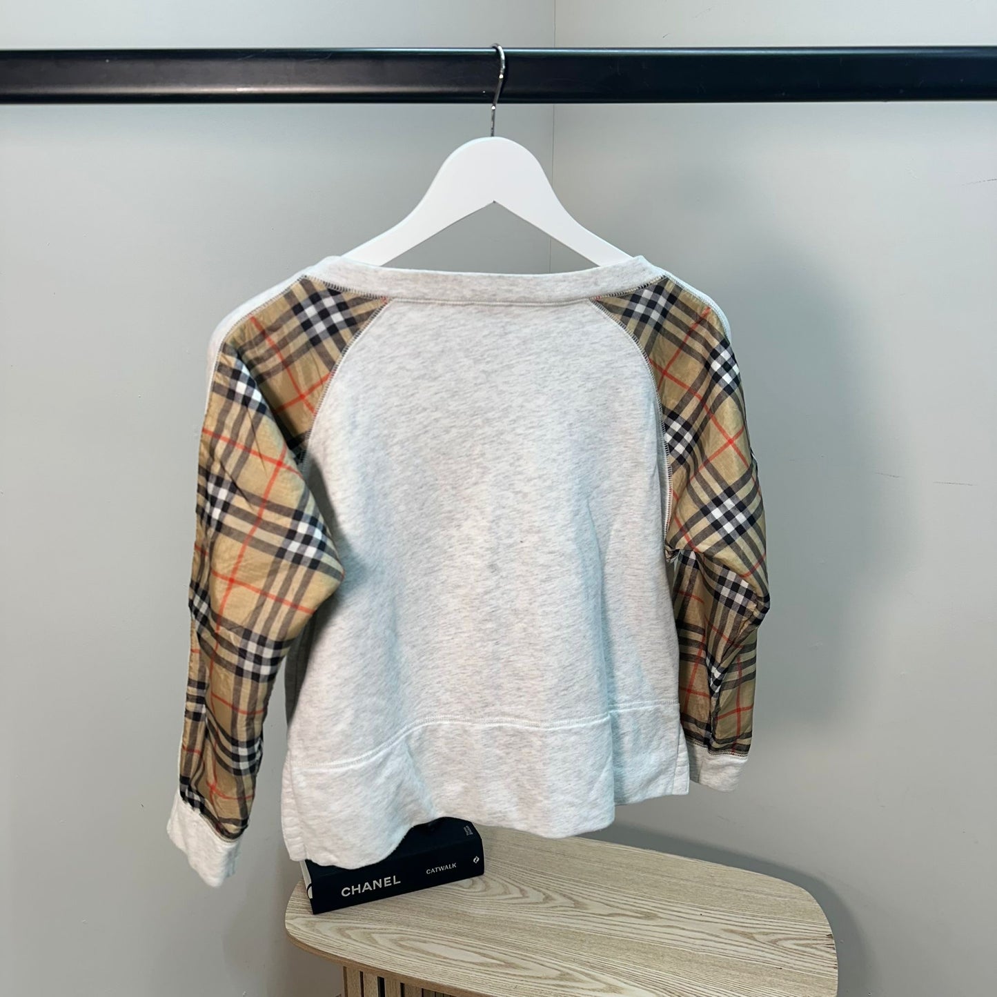 Kids Burberry Grey Check Sleeve Jumper – Age 10