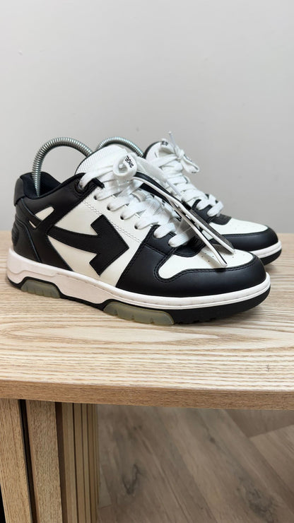 Off-White Black And White Out Of Office Trainers – EU 38 / UK 5