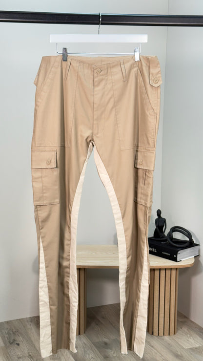 Jeanius Bar Atelier Panelled Twill Cargo Trousers In Beige - Waist 36