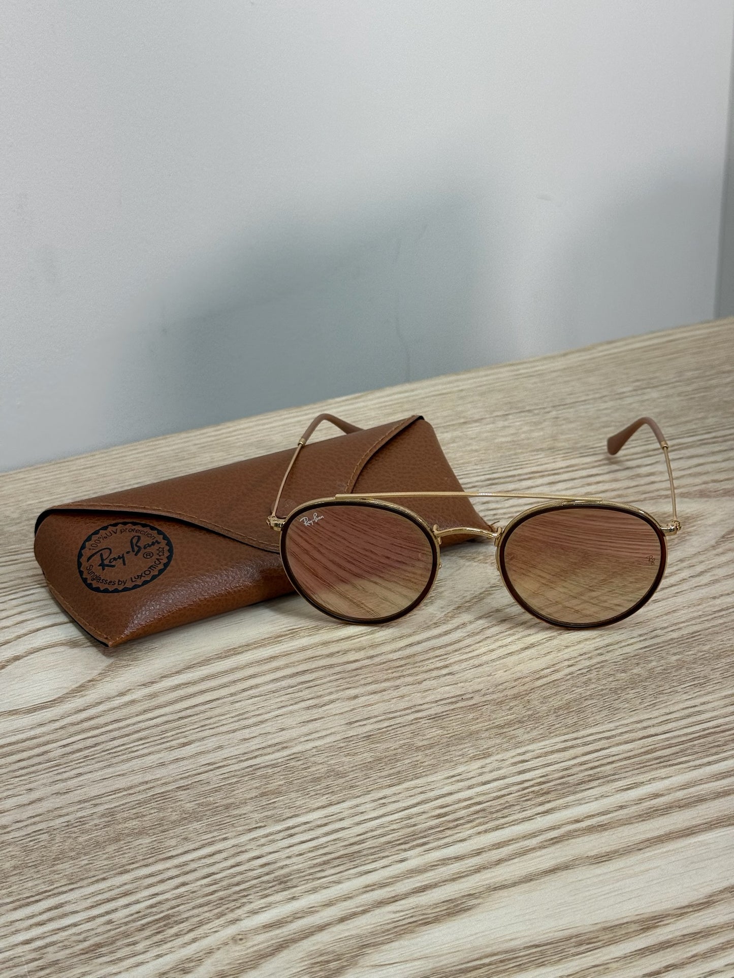 Ray-Ban Gold Round Frame Reflective Glasses - One Size