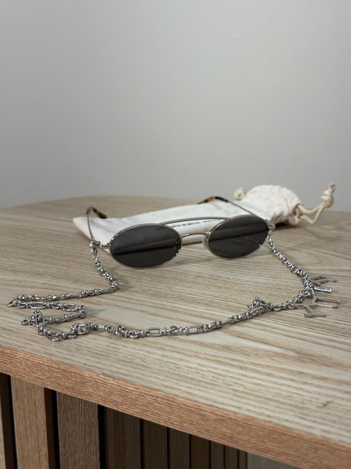 Alessandra Rich Silver Oval On-chain Sunglasses - One Size