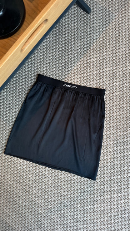 Tom Ford Black Silk Satin Skirt – Small