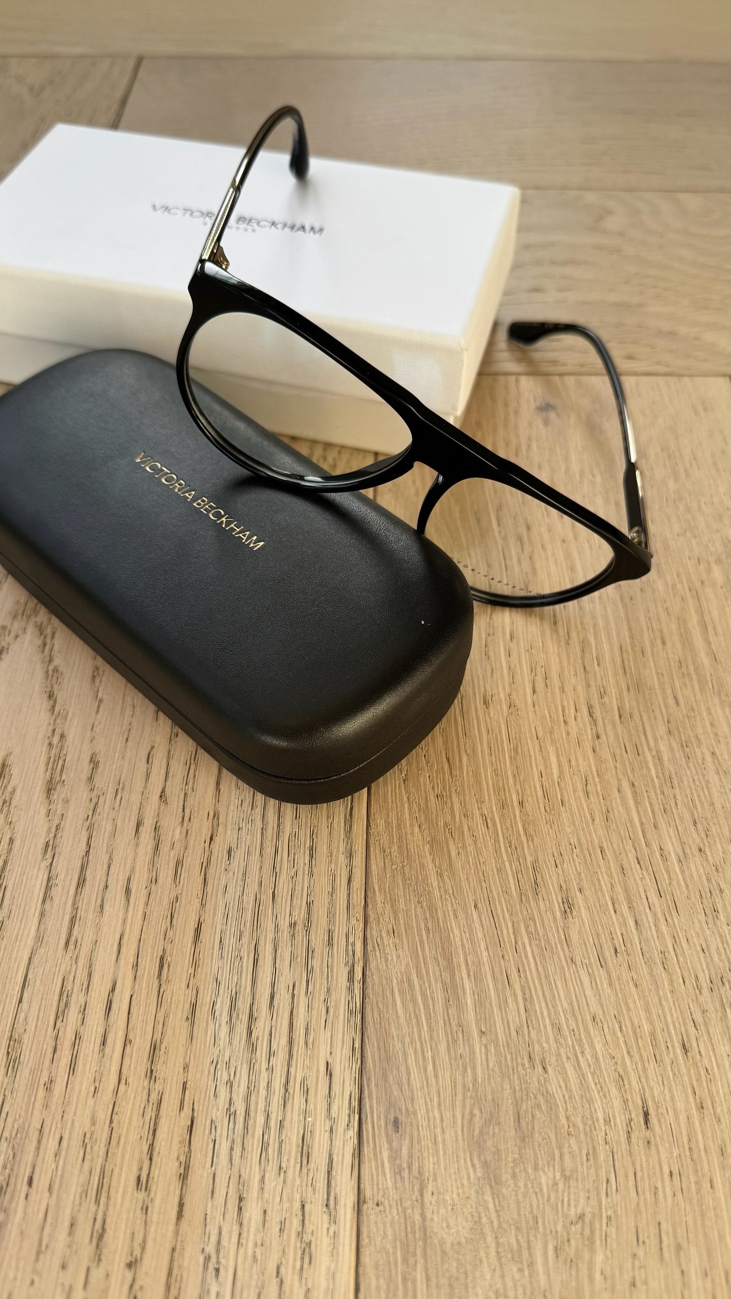 Victoria Beckham VB2602 Clear Round Sunglasses