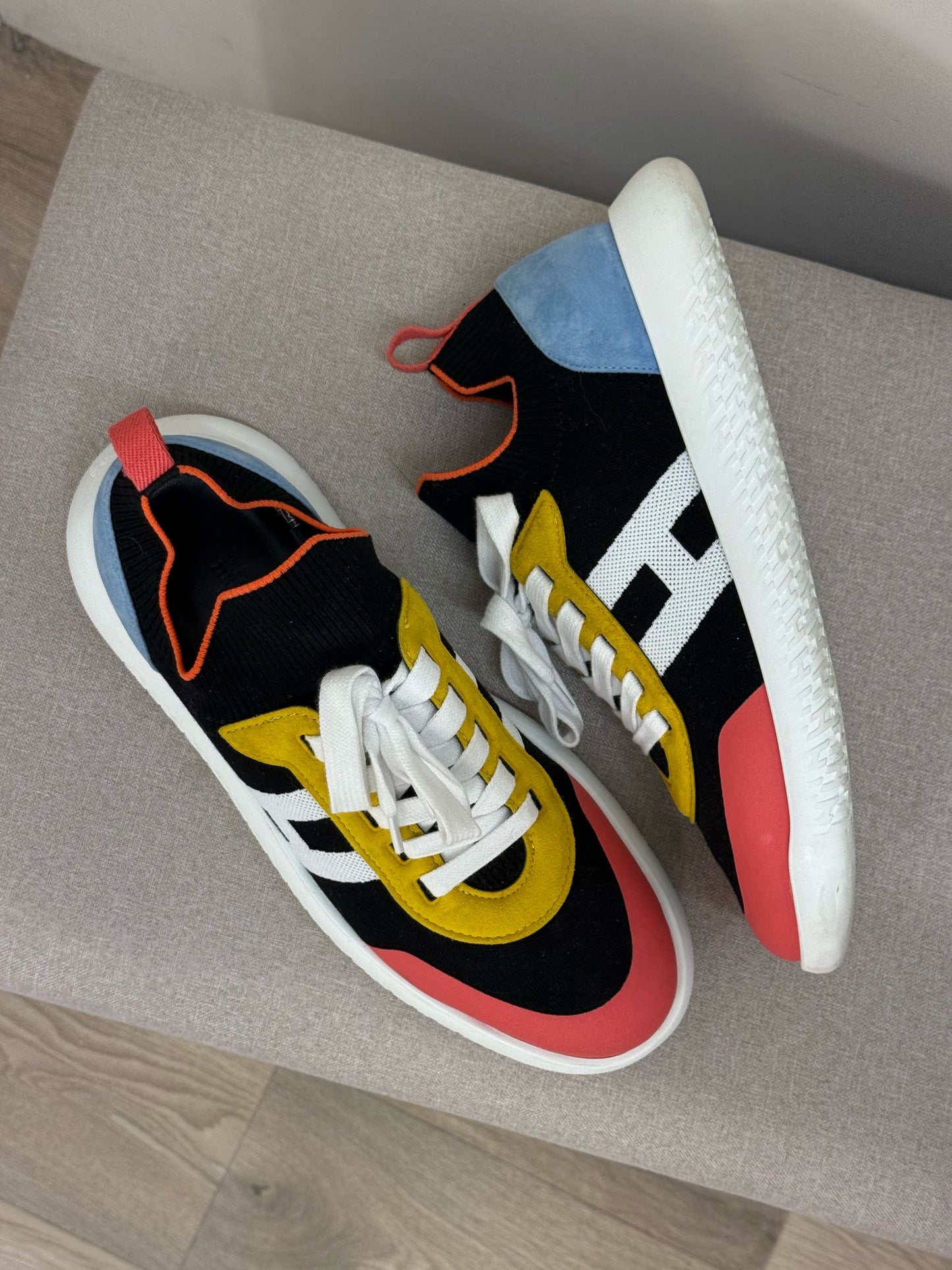 Hermes Black Multi Colour Crew Trainers-UK10