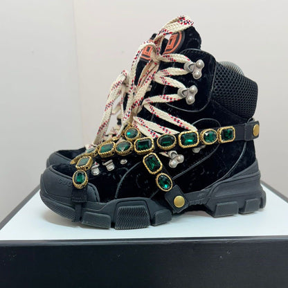 Gucci Black Crystal Velvet Flashtreck Chunky Boots – EU 37.5 / UK 4.5