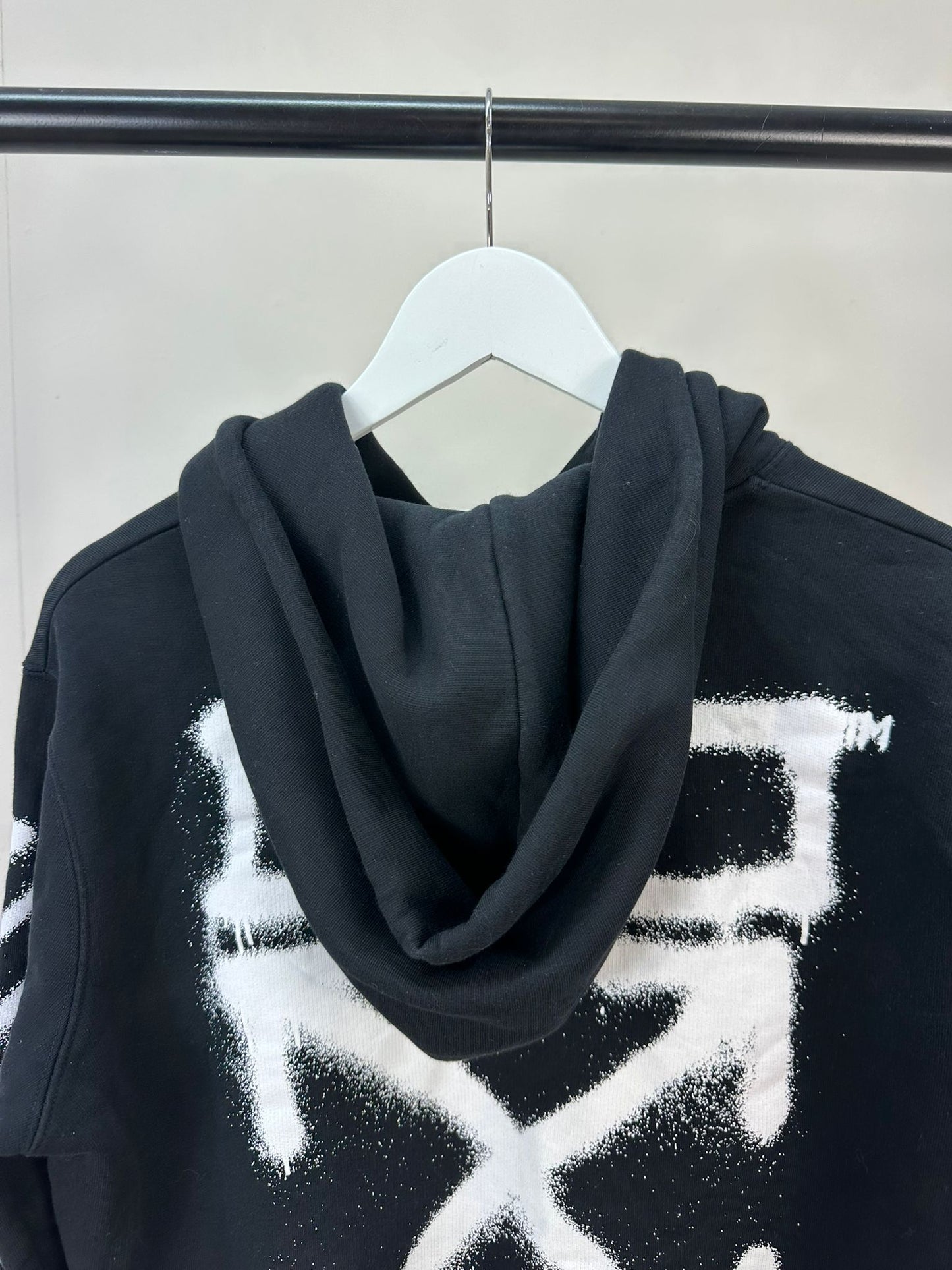 Off-White Black Spray Paint Cross Jumper - Small