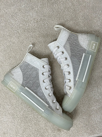 Dior White B23 Hightop Trainers- Mens - UK 6