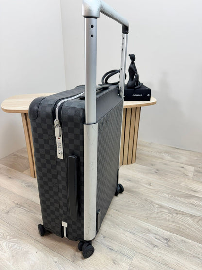 Louis Vuitton Black Damier Graphite Canvas Horizon Travel Suitcase 50