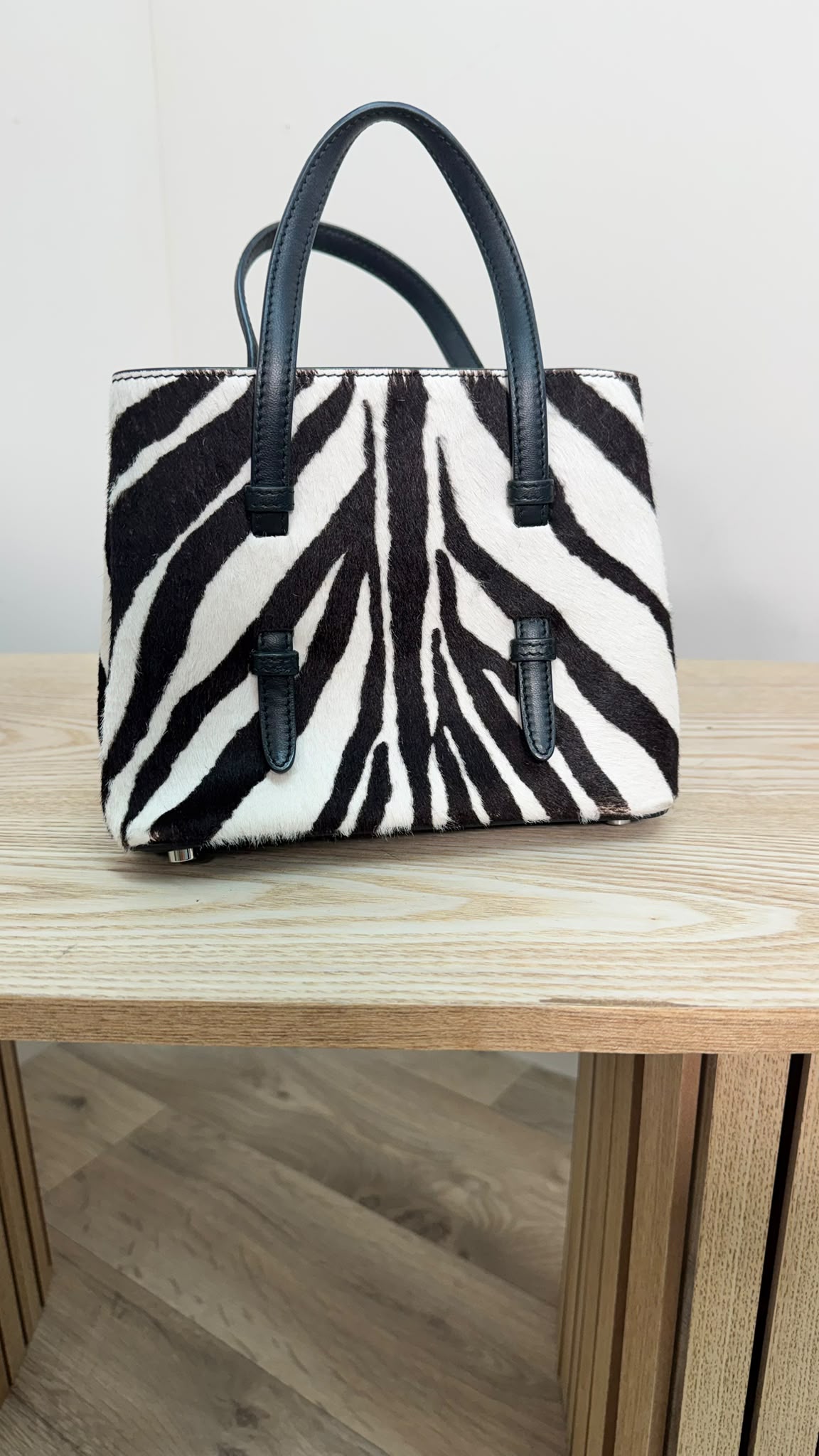 Alaïa Black & White Le Mina 16 Micro Calf Hair Bag – 13.5 x 16.5 x 8 cm