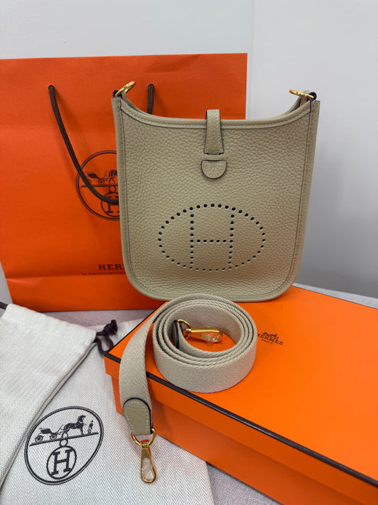 Hermès Mini Evelyne 16 Trench Gold Hardware, Brand New