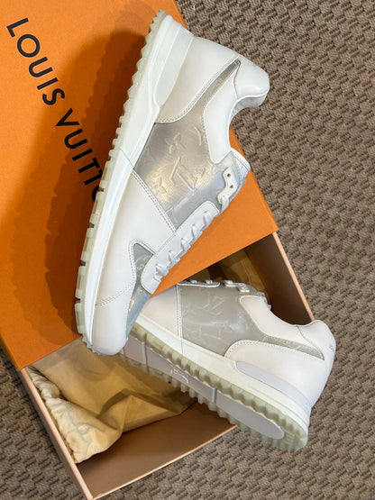 Louis Vuitton White Runaway Trainers – Brand New In Box UK 8