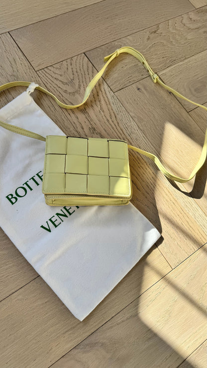 Bottega Veneta Lime Cassette Leather Bag