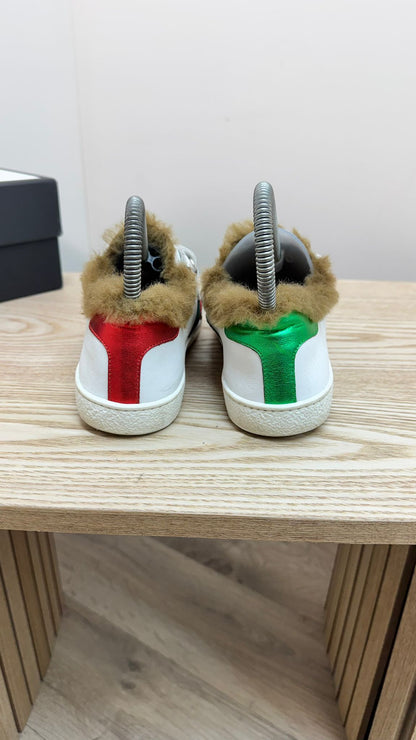 Kids Gucci White Fur Trim Velcro Trainers – N/A