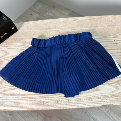 Kids DKNY Navy Pleat Shorts – New In Tags Age 4