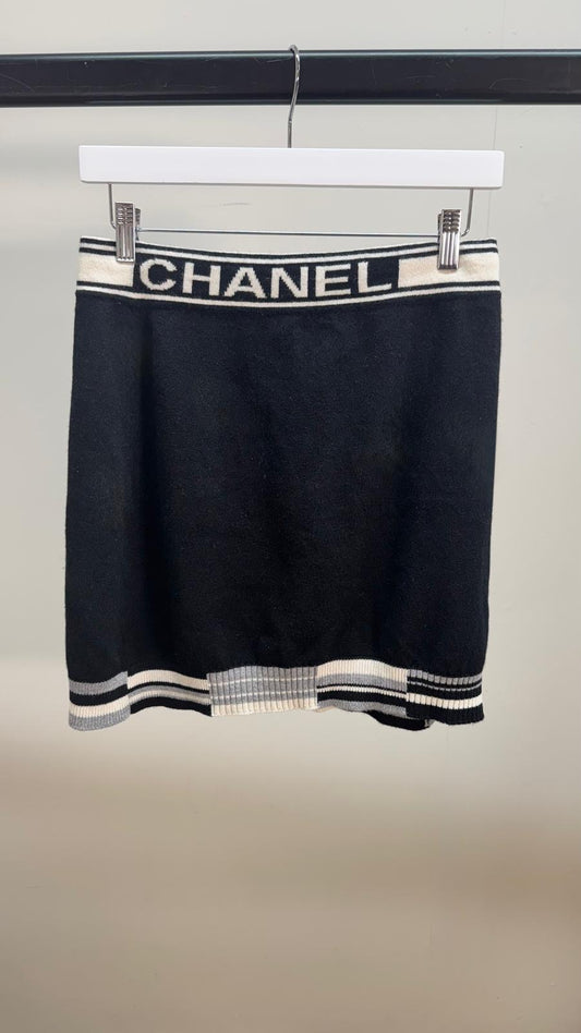 Chanel  Black & White Mini Wool Logo Skirt New In Tags FR40 S/M