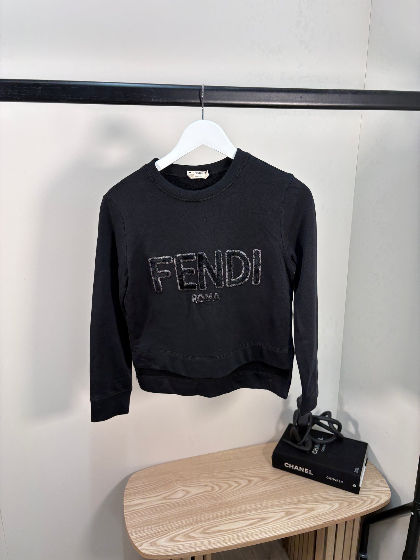 Fendi Black Logo Cropped Jumper – UK6