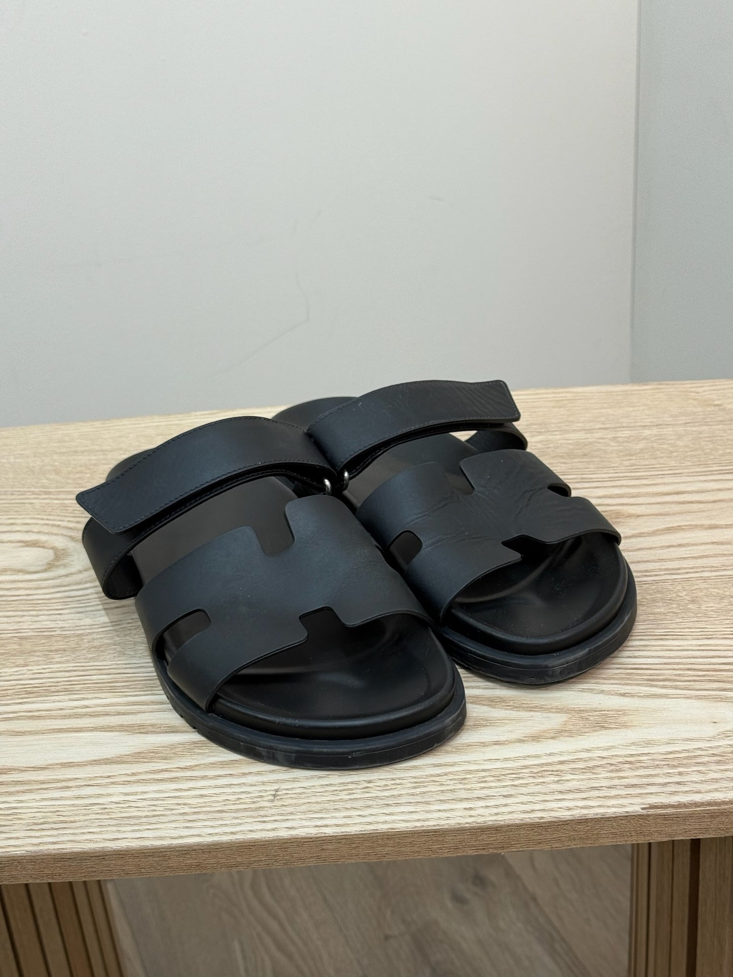 Hermès Chypre Black Leather Sandal EU44/UK10
