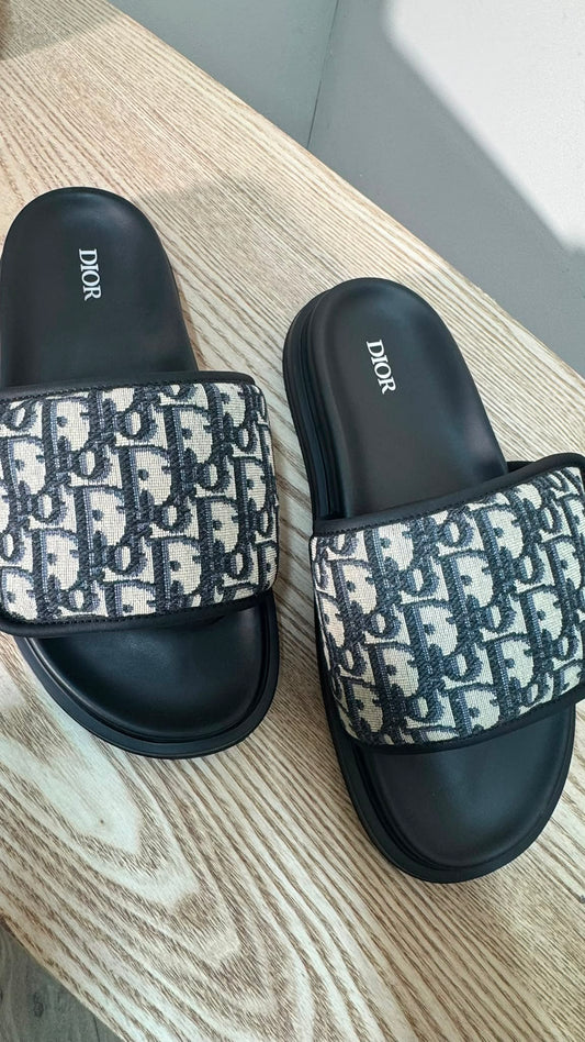 Dior Aqua Sandal – Beige and Black Dior Oblique Jacquard- Brand New UK 8