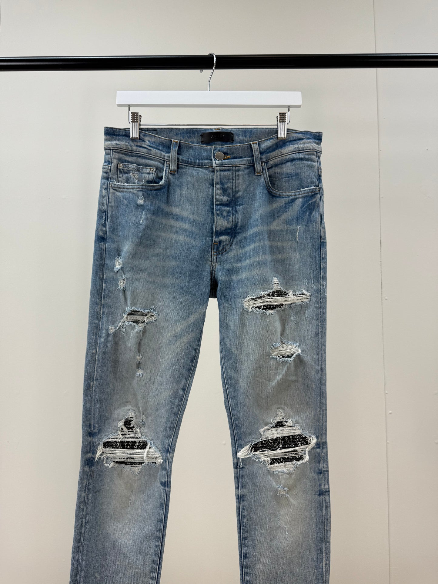 Amiri Blue Bandana MX1 Jeans -32