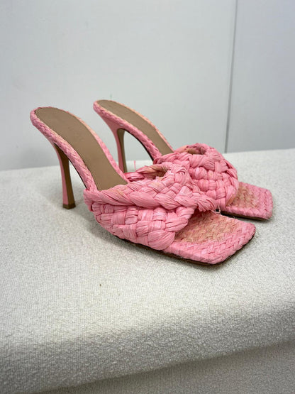 BOTTEGA VENETA Blossom Intrecciato Raffia Thatch Mule Heels - UK 8