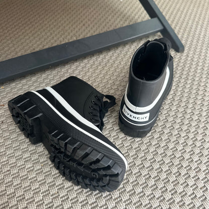Givenchy Black & White Glaston Boots – EU 36 / UK 3