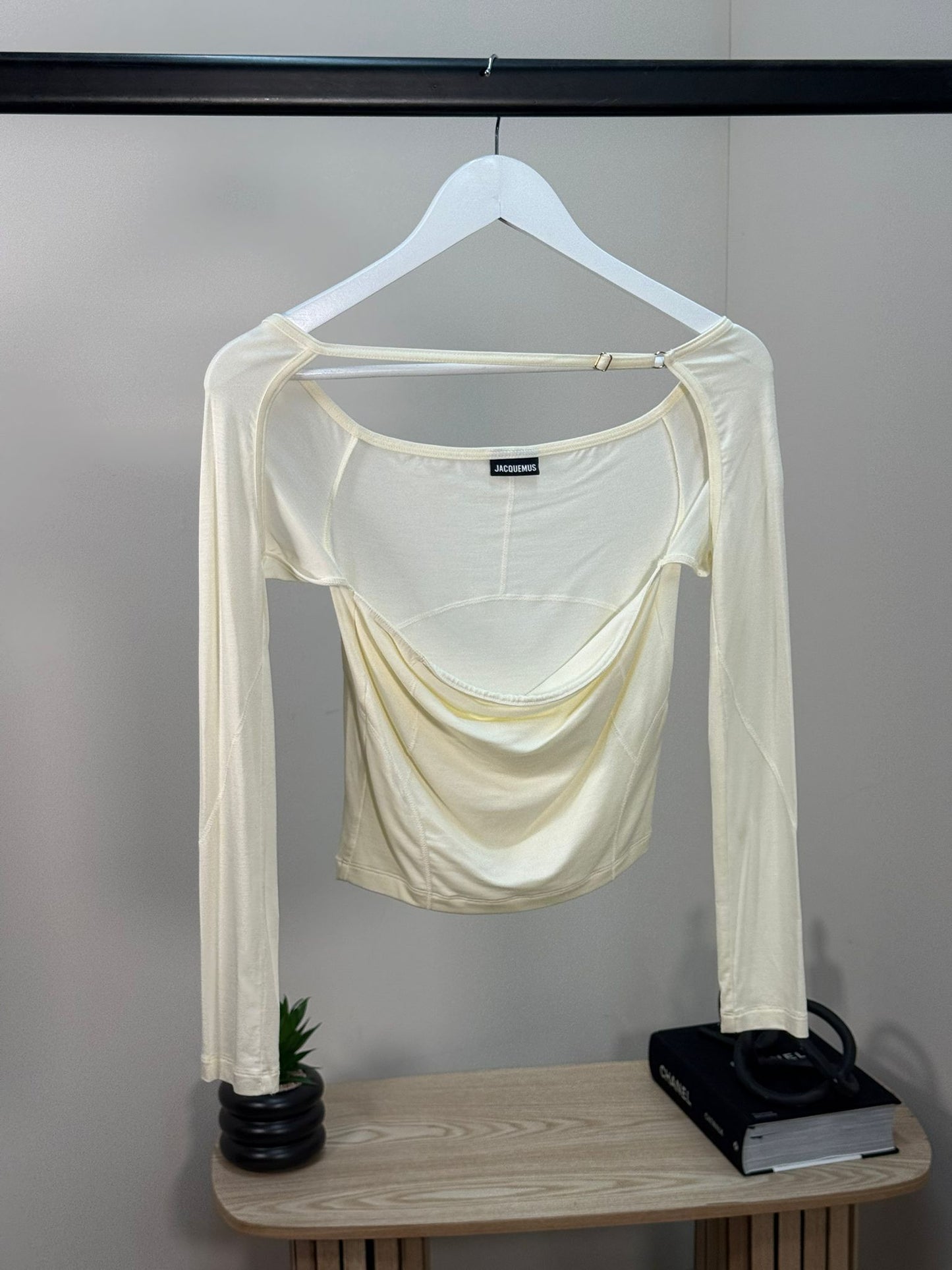 Jacquemus Cream & Gold Detailed Open-Back Camisole Long Sleeve - Small