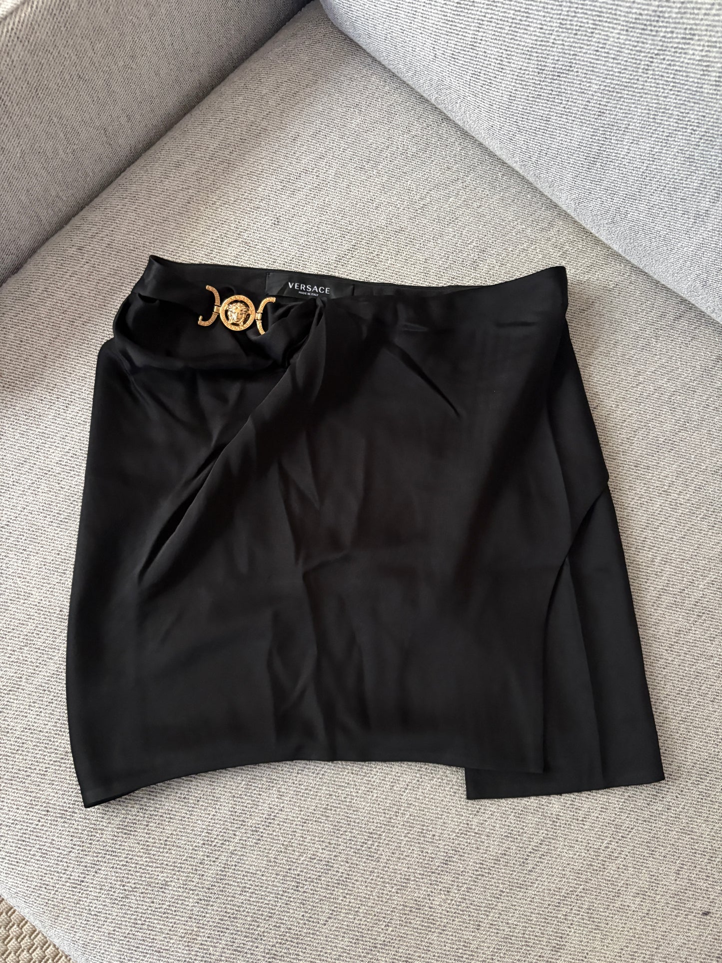Versace Black and Gold Medusa Mini Skirt – UK8