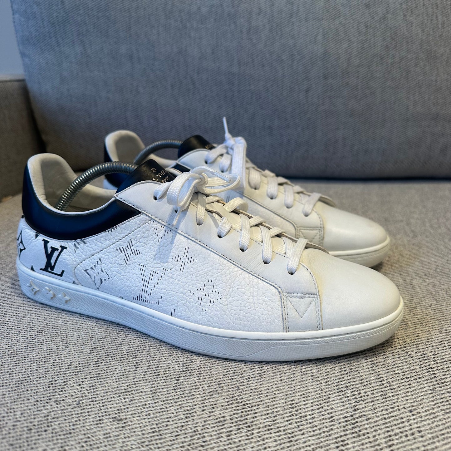 Louis Vuitton White Black Monogram Eclipse Trainers – UK 7.5