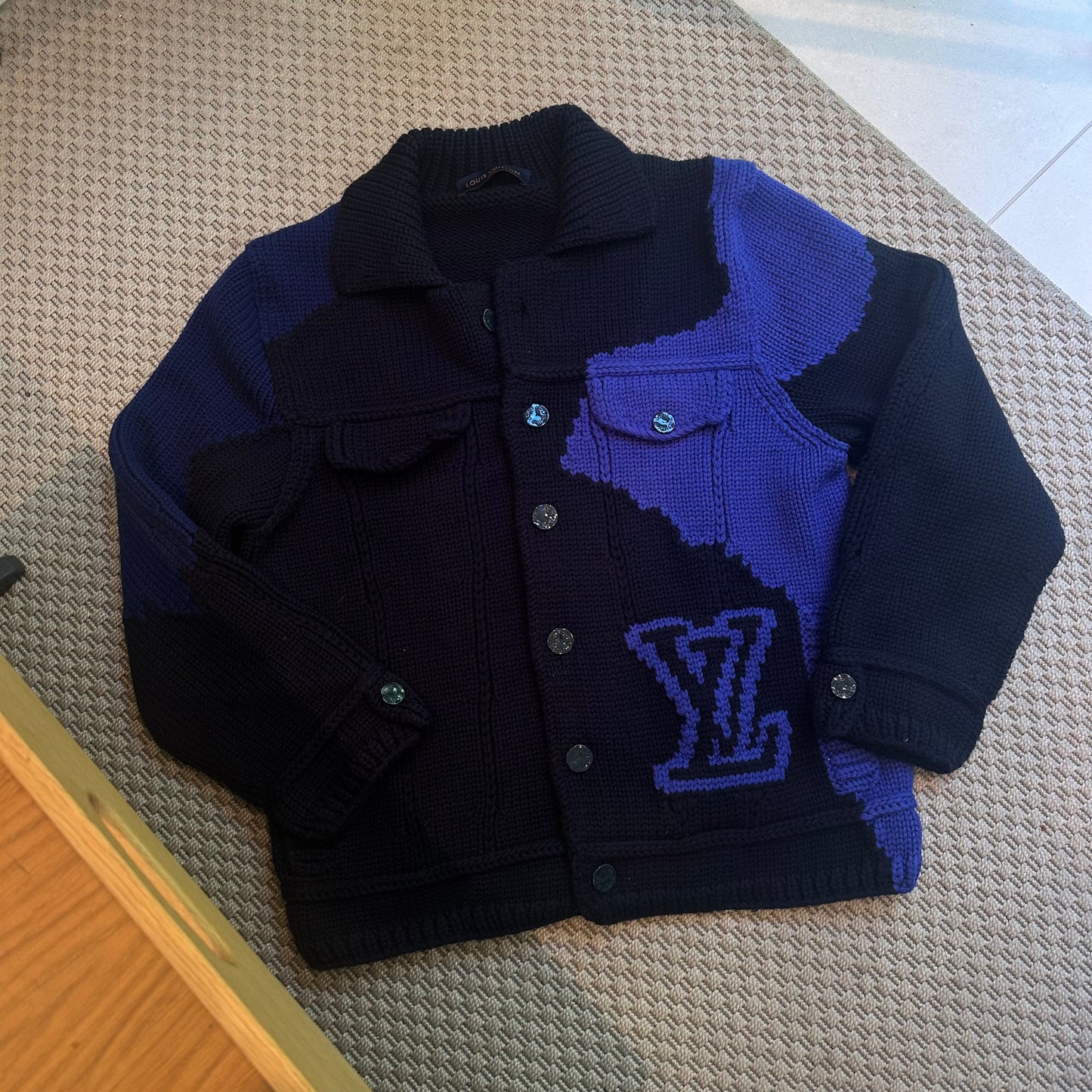 Louis Vuitton Intarsia Heavy Knit Cardigen In Blue. Collectors item  - XXL