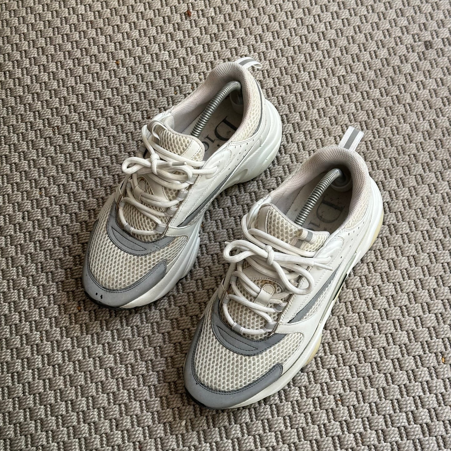 Dior White & Grey B22 Trainers- EU 40/ UK 6