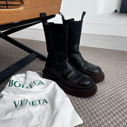 Bottega Veneta Black Tire Chelsea Boots – EU 39/UK 6