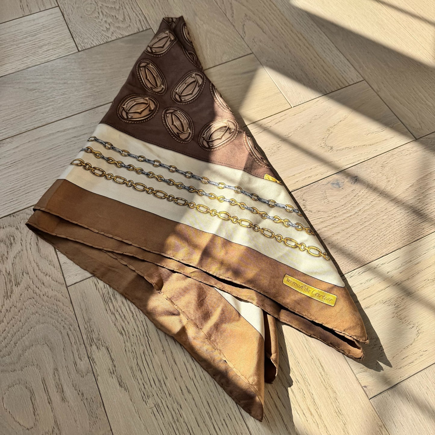 Cartier Les Must De Cartier Chains Interlock Silk Scarf – 84 x 84 cm