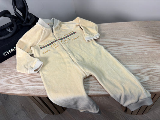 Kids Gucci Cream Baby Grow – 9-12 Months