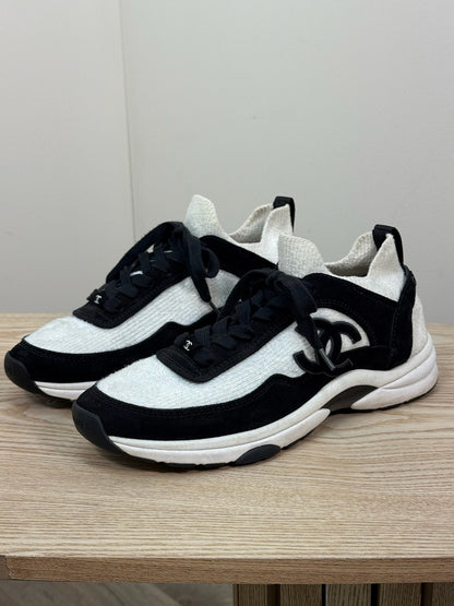 Chanel Black And White Fabric Suede Calfskin CC Trainers - UK 7