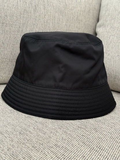 Prada Black Re-Nylon Plaque Bucket Hat - Large In Tags
