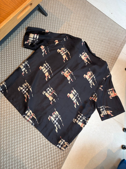 Burberry Black Check Horse Print Short Sleeve Shirt – XL