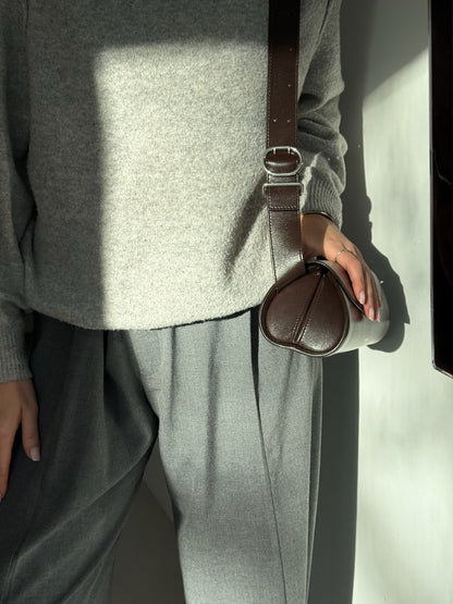 Jil Sanders Cannolo Leather Shoulder bag in Chocolate